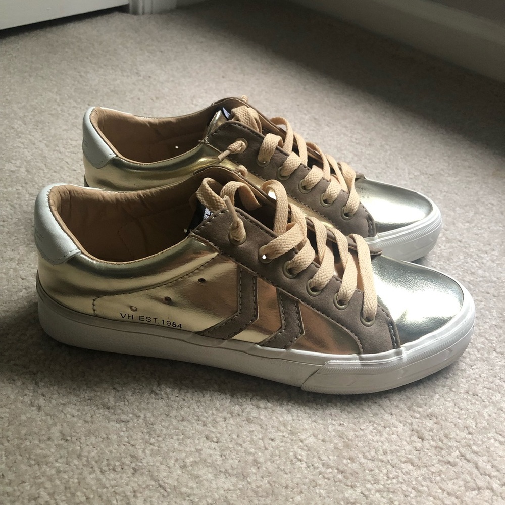 Vintage Havana gold metallic sneakers